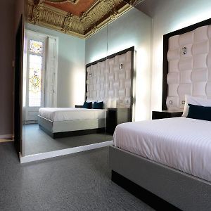Kamer met een Queen Size Bed